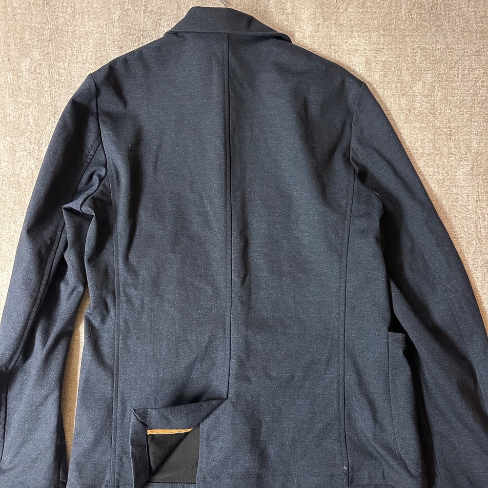 Jacket - Picture 6 of 6